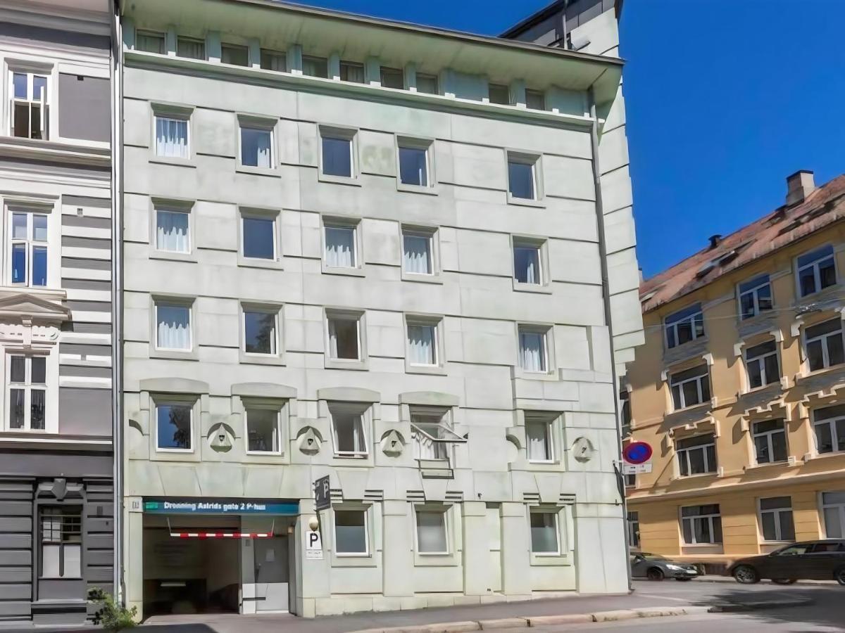 Queen Astrids Aparthotel Осло Экстерьер фото
